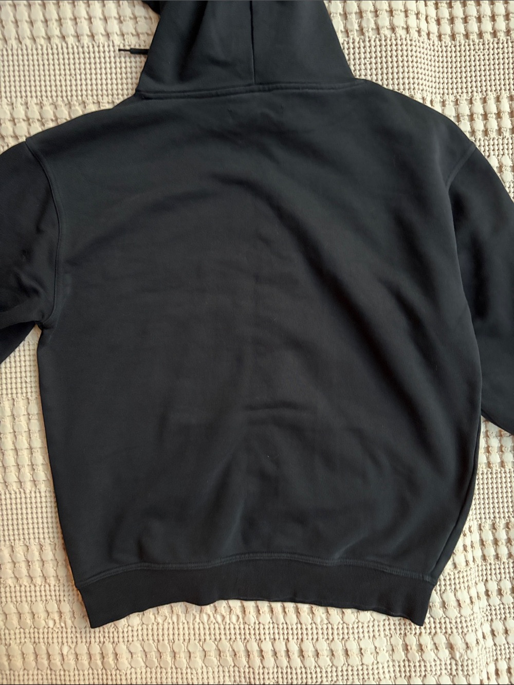 White Fox Boutique Black Hoodie with Sleeve Print size Small - Picture 4 of 5